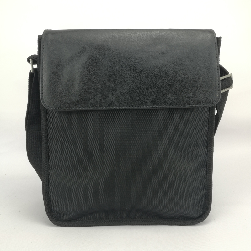  Classical black shoulder bag with adjustable shoulder strap business office travel supply