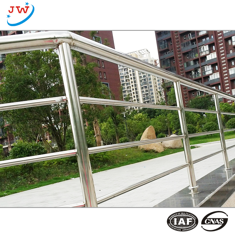 Tips for Installing a Safety Railing for Your Project