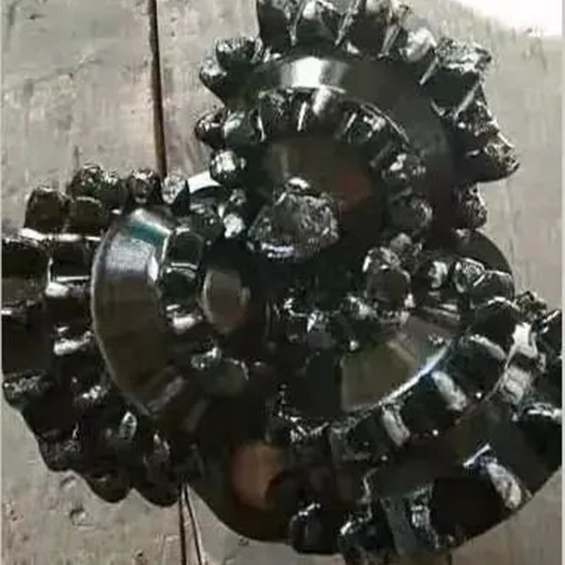 Tricone bits IADC217 4.5 inches (114mm) for deep rock well drilling
