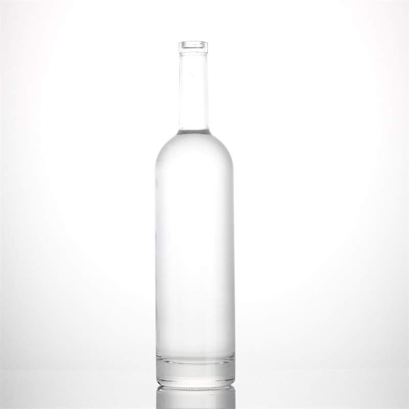 China wholesale stocked 750ml Empty super flint Vodka Gin Rum Whiskey spirits glass Bottle Liquor Bottle logo custom