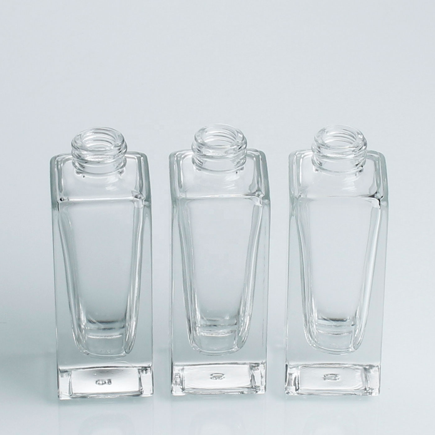 China supplier 10ml mini Glass Bottle Liquid Foundation Bottles Glass Perfume Bottles 