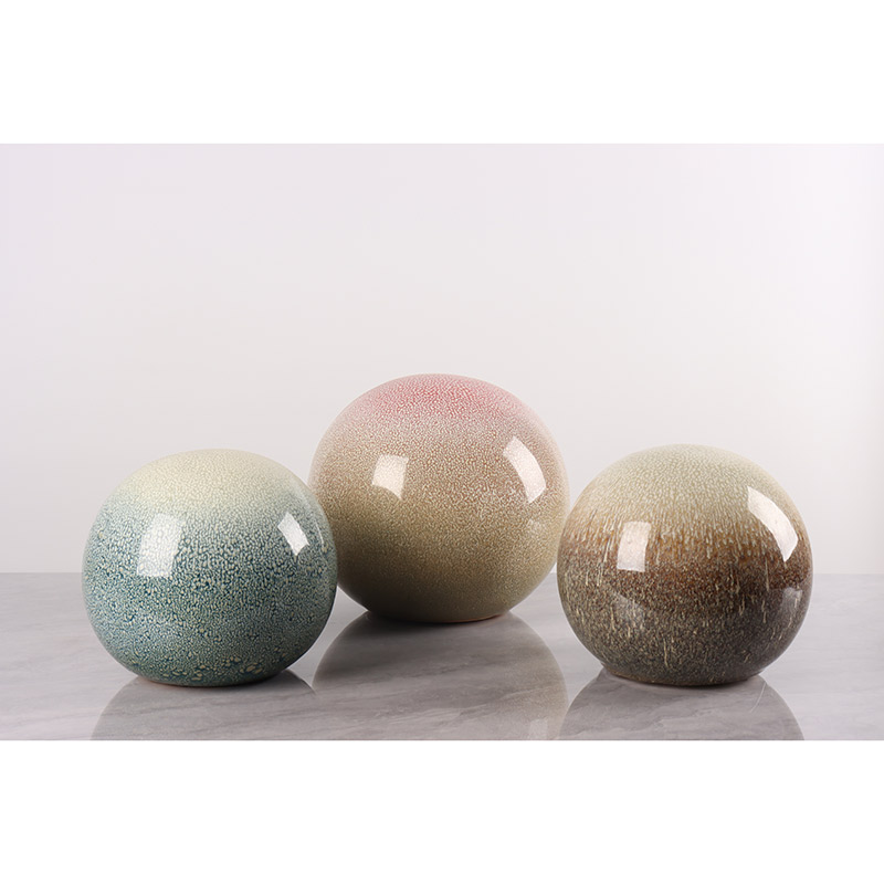 Reactive Glaze and Crystal Glaze Ceramics Round Ball, Home Decoration