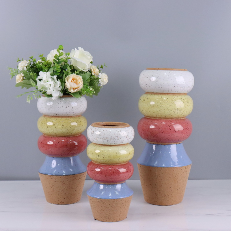 Modern Unique Shape Indoor Decoration Ceramic Vases