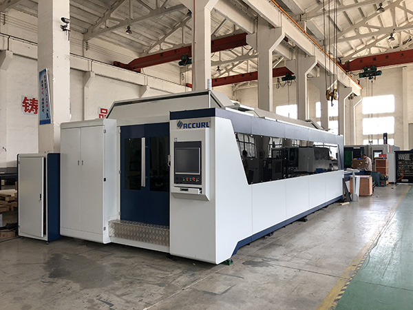 1500mmx3000mm fiber laser cutting machine with 500w,700w,1000w laser source - ACCURL