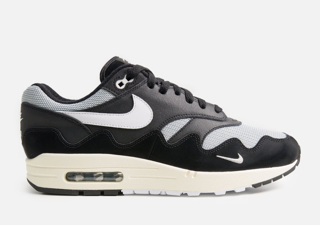 Nike AIr Max 1 / Patta - Black Size 8.5 (Special Box) Daily