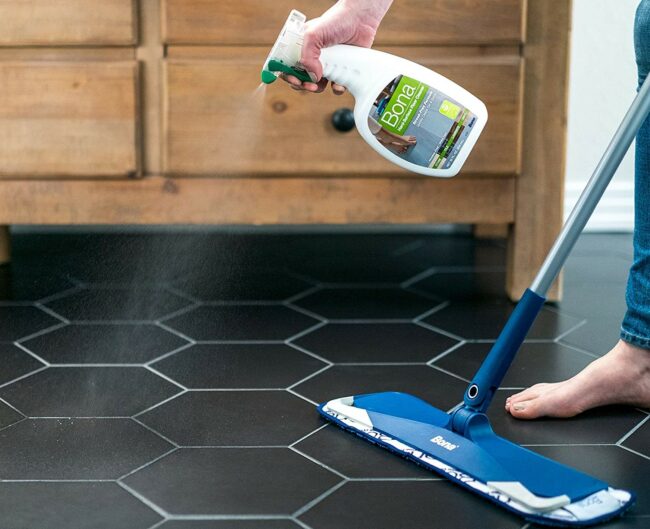 Floor cleaner  GPN article