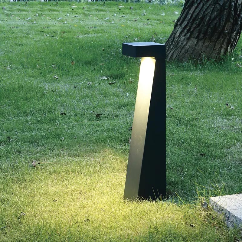 LED Landscape Lighting for Yard Backyard Sidewalk