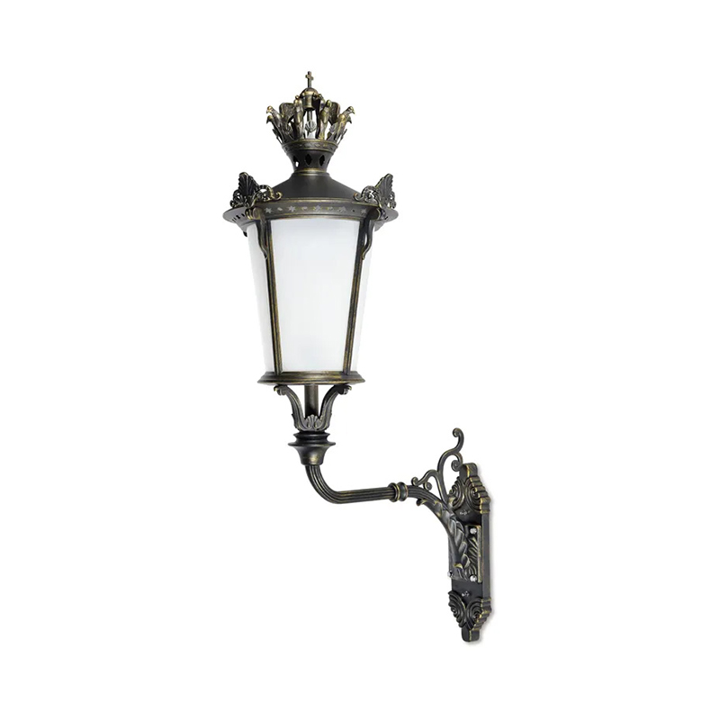 Stylish and Elegant Vintage Garden Lights for Your Outdoor Space