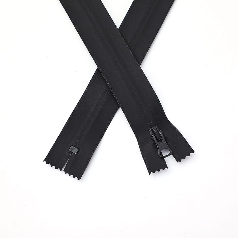 Durable and Smooth Nylon Coil Zipper for your Clothing and Accessories