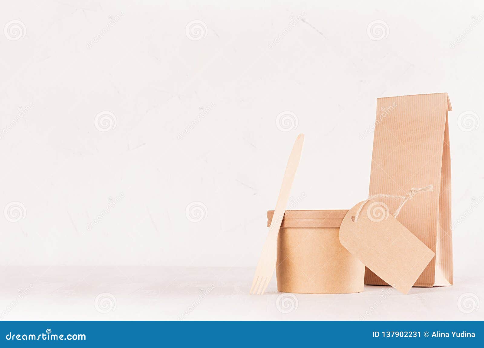 Kraft Paper Bags - le box boutique