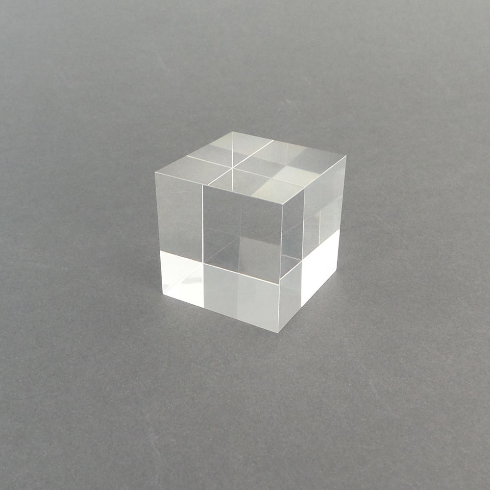 Highly Polished Clear Solid Perspex Block Small Acrylic Cube Block
