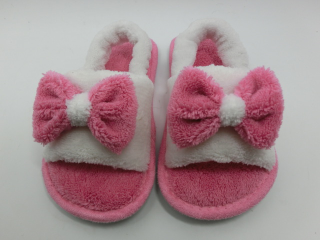 Girls Fuzzy Fur Slippers Open Toe House Home Slip On Soft Plush Fluffy Slides Kids Indoor Outdoor Warm Slippers with Back Strap