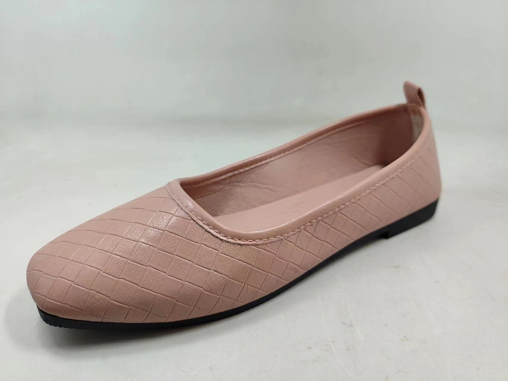 Ladies' Flat  Shoe 