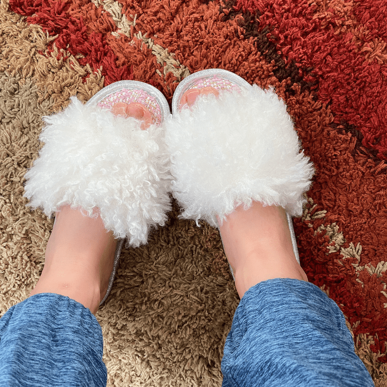 Fluffy Waterproof Fur Slippers for Women and Couples - Warm and Non-Slip Indoor Shoes for Winter 2020