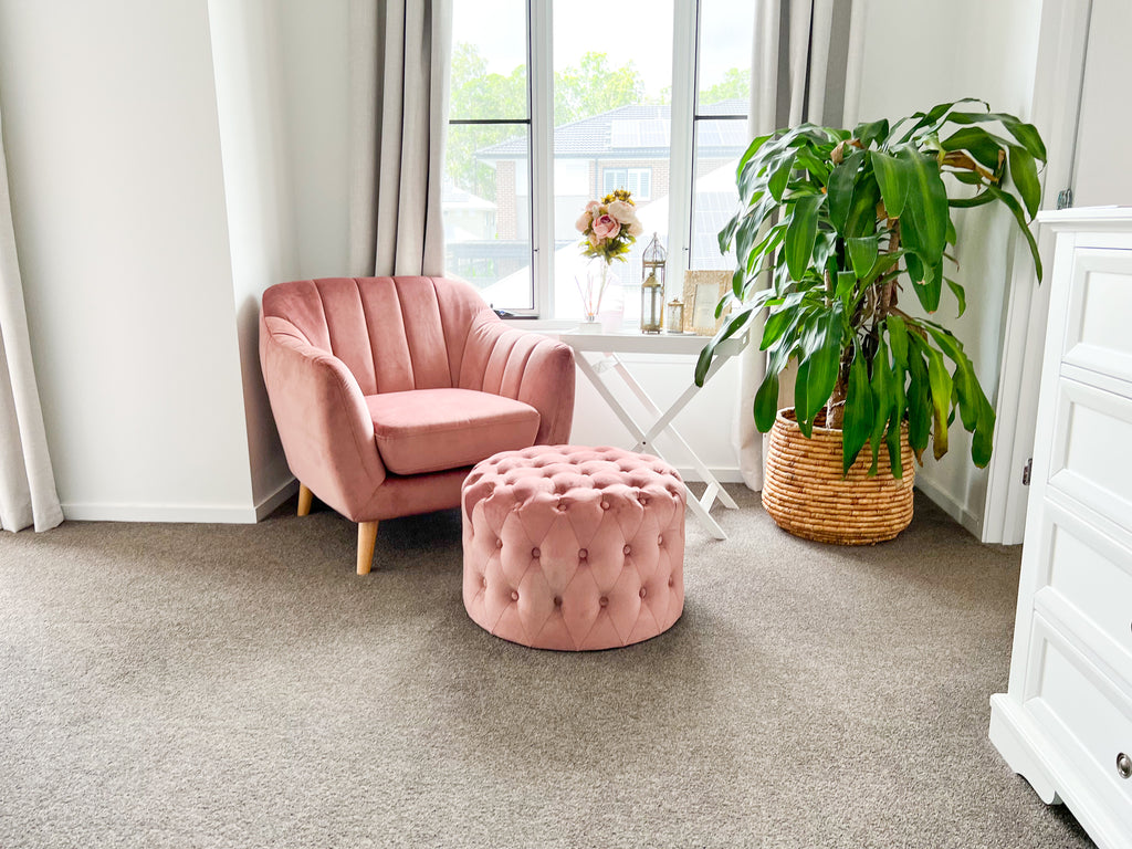 Accent Chairs: Decorative Occasional Chairs
