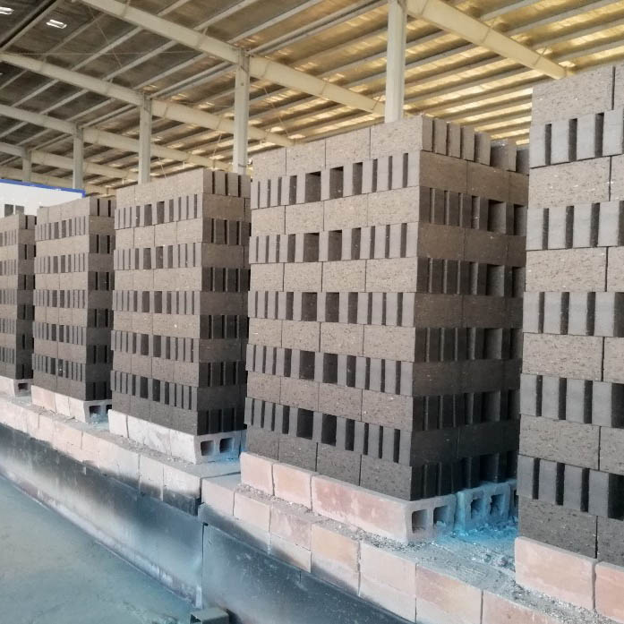 Innovative Brick Making Machine Revolutionizes Construction Industry