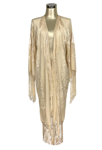 CHINESE SILK EMBROIDERED ROBE, MID 20th C - Oct 29, 2016 | Charles A. Whitaker Auction Co. in PA