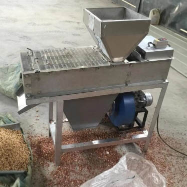  Dry peeling machine for peanuts