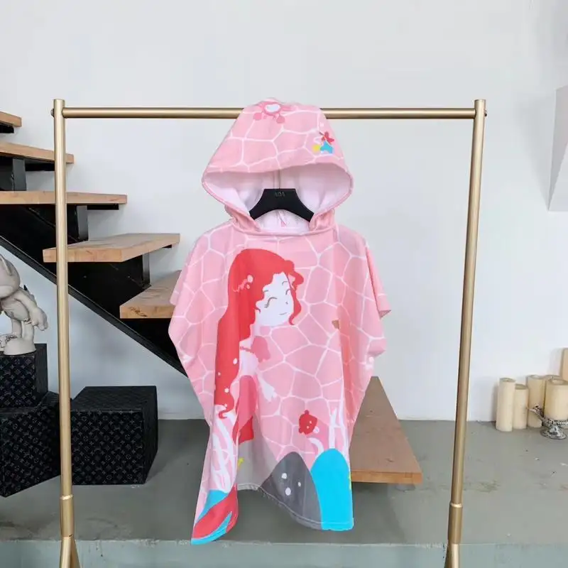 Flourish New Design Wholesale Shark Elephant Beach Bath Towels Polyester Quick-dry Kids Hooded Towel For Children Poncho
