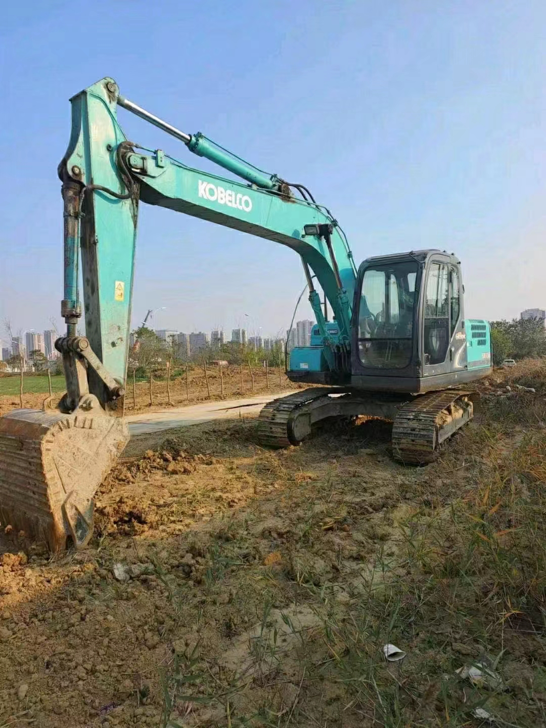 Used Kobelco excavator Sk130-8 Sk130lc-11 Sk130ur Excavator For Sale
