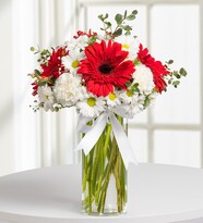 Red Bouquets: Shop Radiant Red Flower Arrangements | FTD