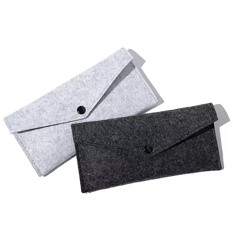 High-Quality Felt Bedside Pouch Case and Wall Hanging Storage Solution for Your Home