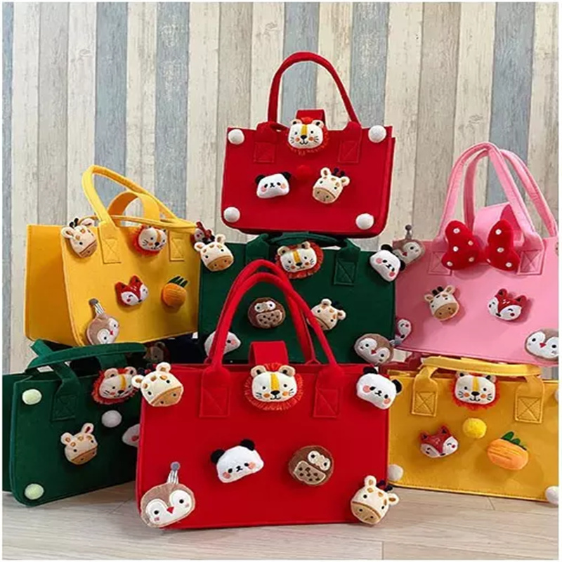 Eco-friendly Felt Tote handbag custom logo cartoon birthday gift bags for kids