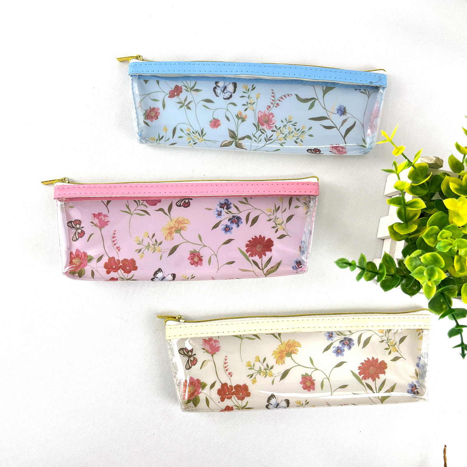 Flowers PVC pencil pouch organizer case handbag with zipper closure all-in-one a range of color available cosmetic bag for all ages for business office school daily use for kids teenages girls China OEM factory