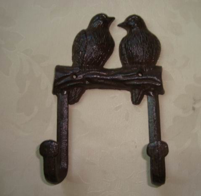 twinbird cast iron hanger