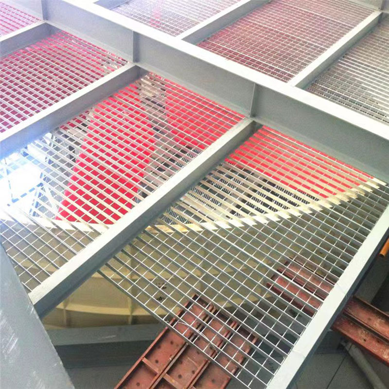 Durable and Functional Bar Grating for Industrial Applications