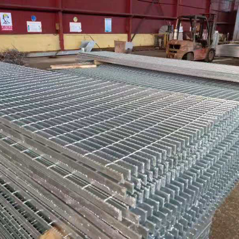 Durable and Reliable Walkway Grating: The Ideal Solution for Optimal Safety