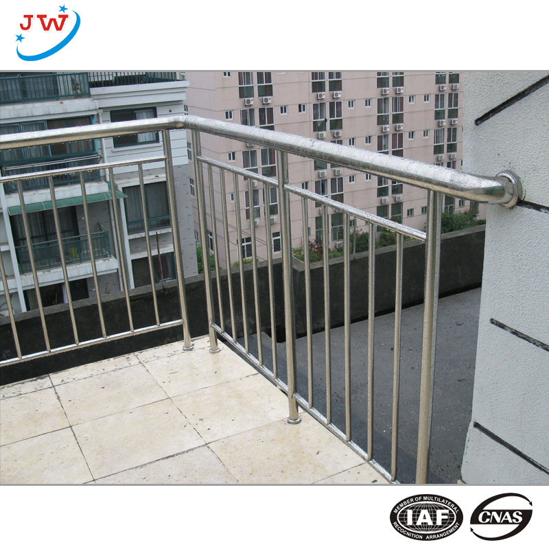 Mesh Netting Balustrades for Safe and Stunning Roofs and Decks