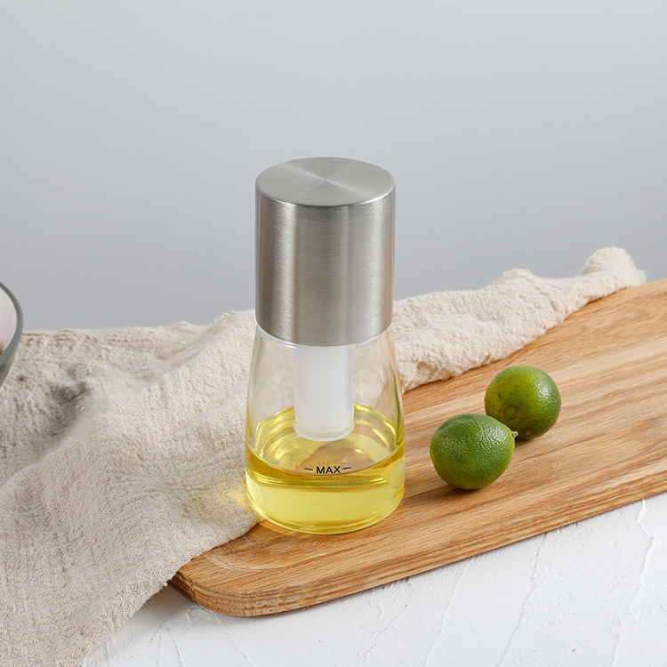 Nourishing avocado oil spray for your cooking and skincare needs