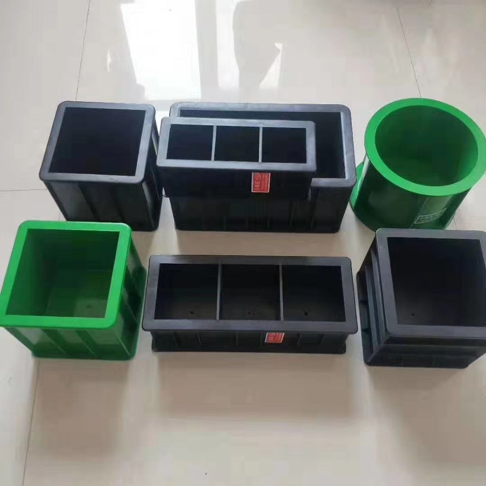 ABS Plastic Concrete Cube Moulds