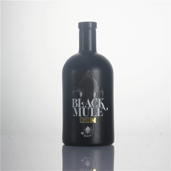 Premium 750ml Matt black color customized Logo super flint vodka whisky alcohol spirits glass bottle with caps