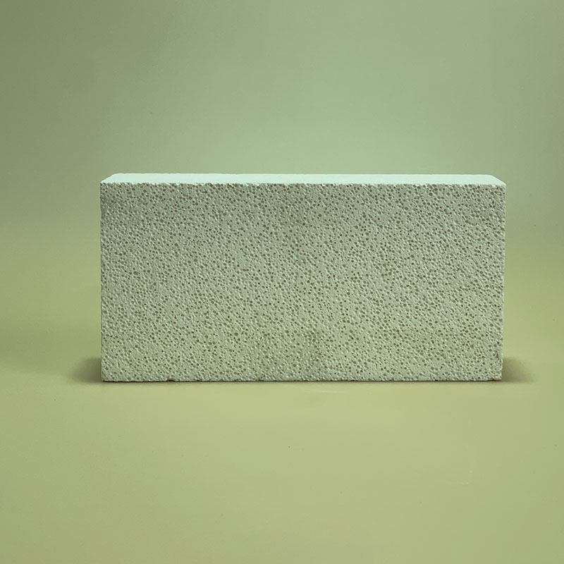 Mullite light insulating brick