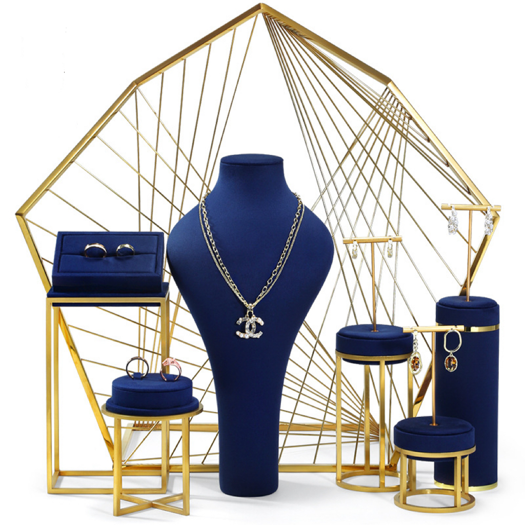 Custom Microfiber Luxury Jewelry Display Set Manufacturer