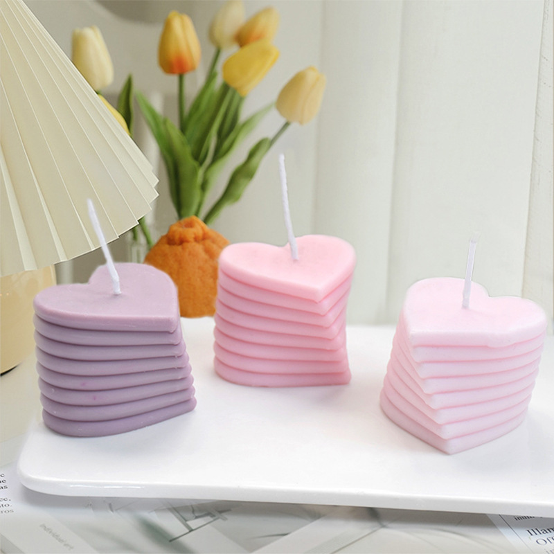  Custom Rotating Heart-shaped Silicone 3D Candle Mold