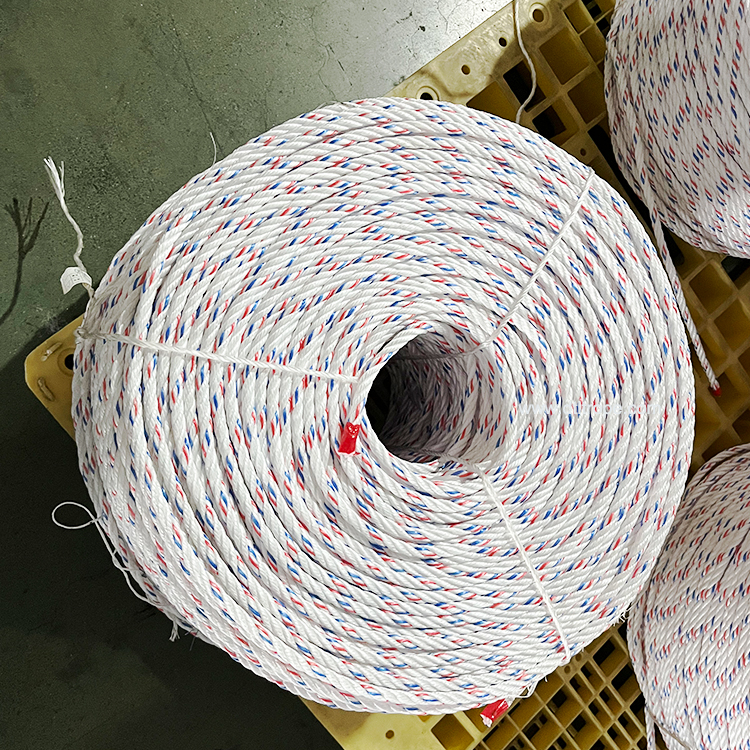 New High Strength Monofilament Cheap Yellow Red Soft 26MM Twisted Polypropylene 3/4 Strand Danline Dock Rope Suppliers 16MM To 60MM 200M
