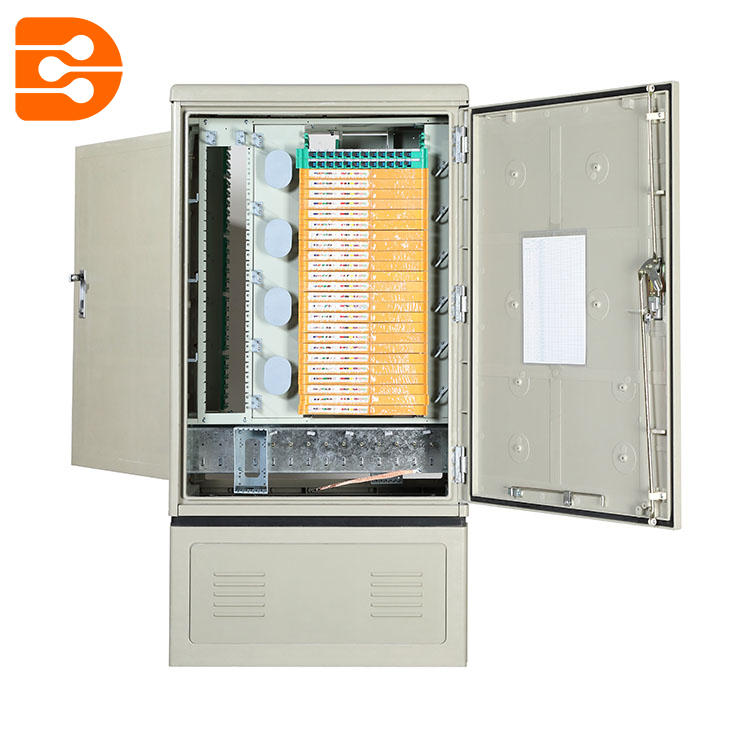  576 Cores Outdoor Fiber Optic Cross Cabinet