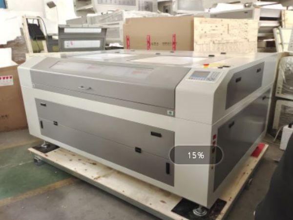 1610 W6 laser cutting machine 6666 (4)