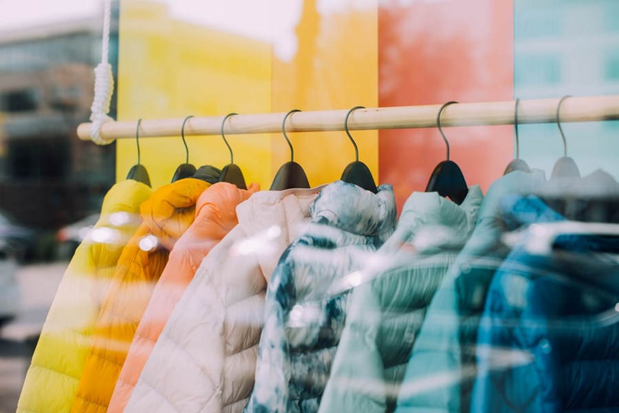 An Introductory Guide to Visual Merchandising for Retail Students