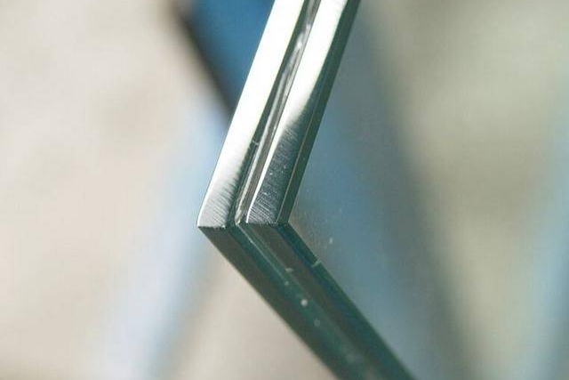 4mm to 15mmPVB SGP tempered laminated glass transparent