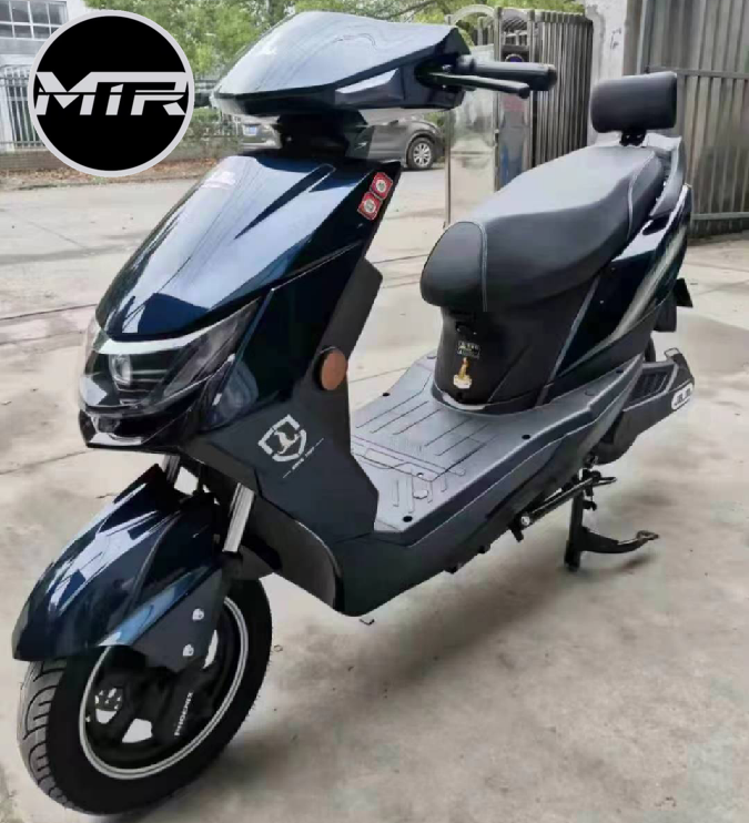 MTR EM16 Modern style waterproof 48V 60V 20Ah 800W 1200W 2000W motor gorgeous electric scooter Moped for urban areas