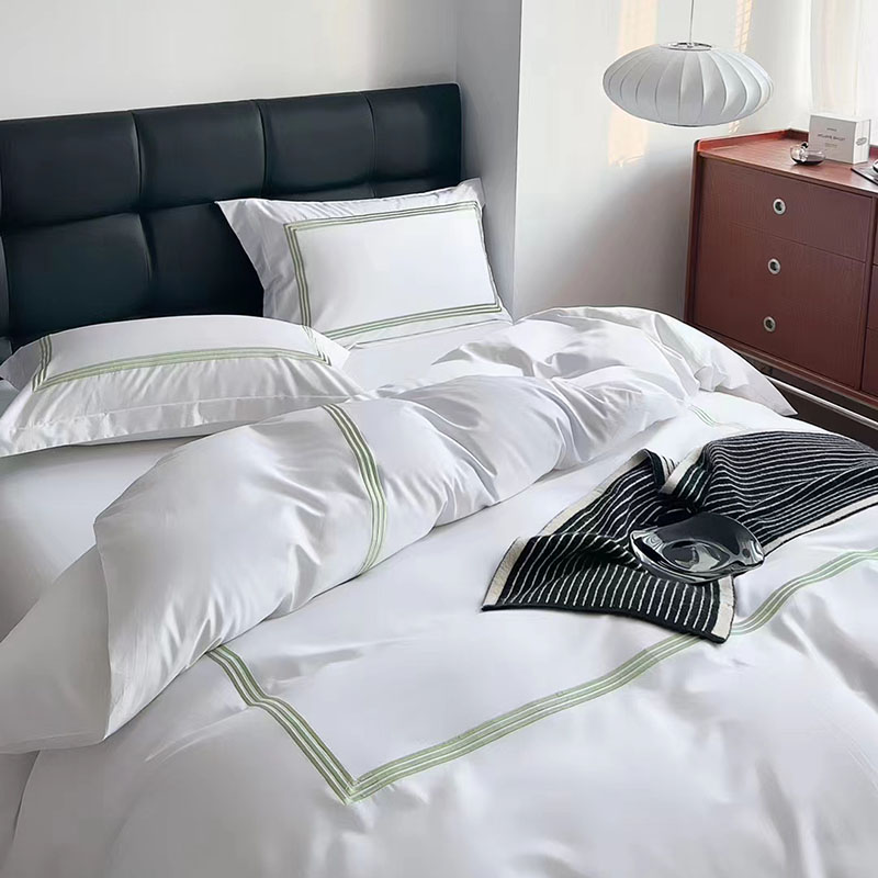 Soft and Durable Poly Cotton Bed Sheet: A Comfortable Addition to Your Bedroom