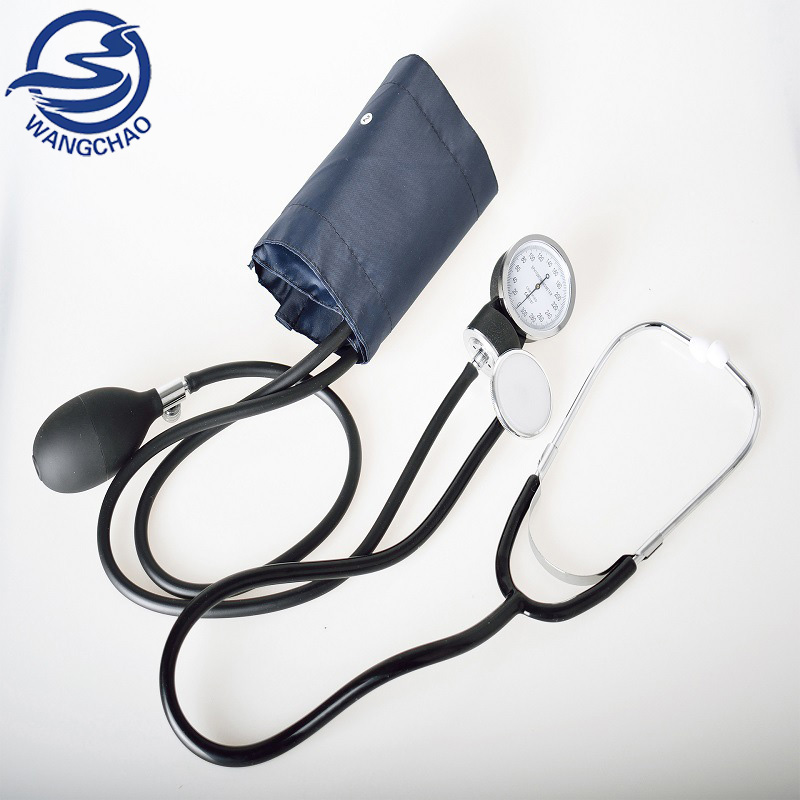 Smart blood pressure monitor: protect your health and easily control your blood pressure