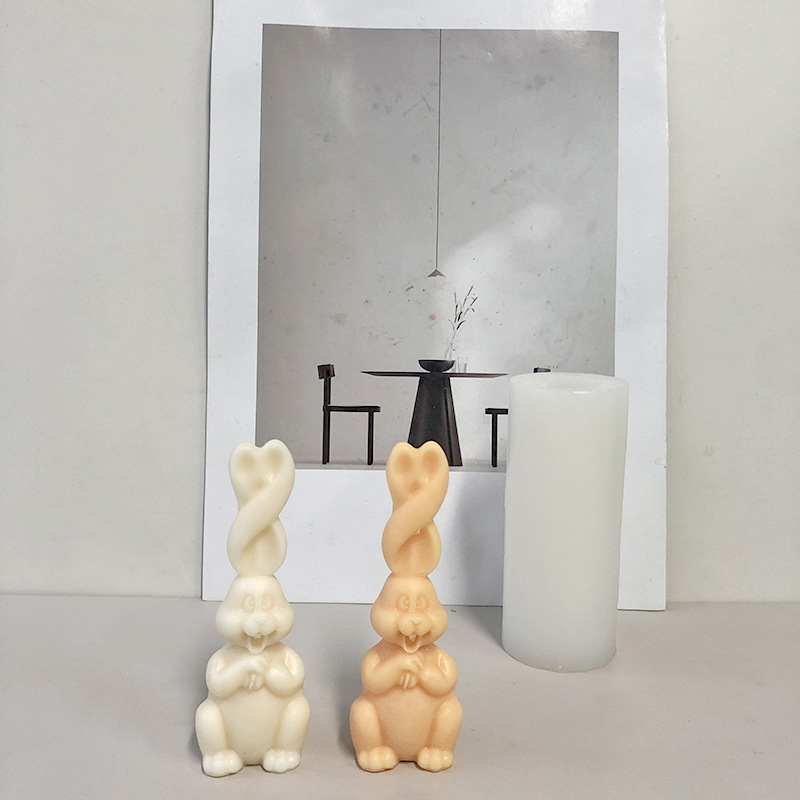 J6-5  Home Decoration Gift Supplies Bedroom Decoration Ornaments Home Souvenirs Candles  Cute Twist Rabbit Scented Candle
