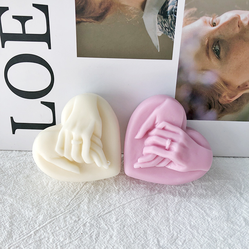 J6-81 DIY New Romantic Valentine&#39;s Day Love Hand in Hand Candle Mold  3D Heart Love  Hold Hands Soap Candle Silicone Mold