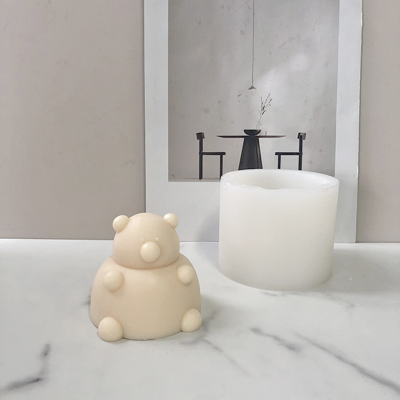 J6-65 Home Decor 3D  Round Ball Design Bear Shape Candle Mold Cute Fat Bear Candle Silicone Mold