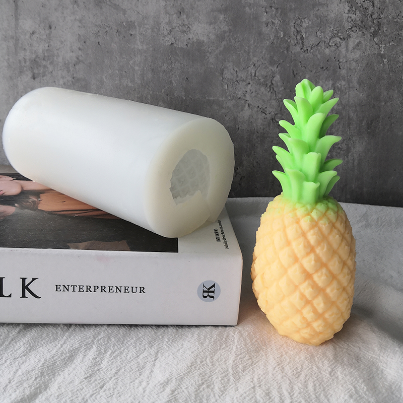 J186 DIY Handmade Simulation Fruit Shaped Tool 3D Pineapple Silicone Candle Mold